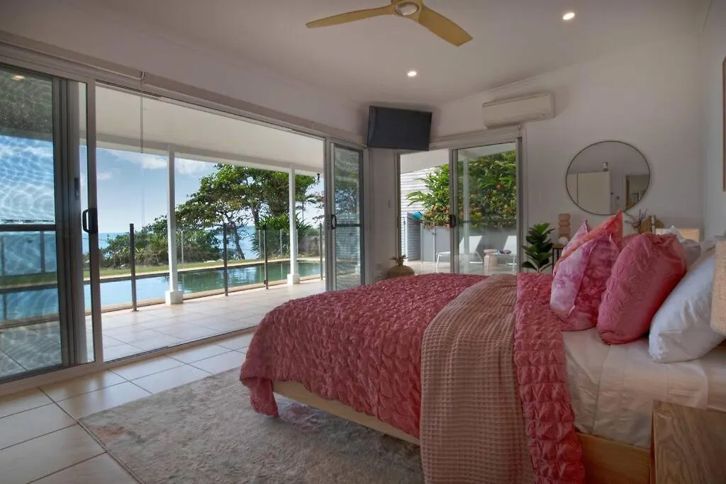 Tide Pool Ocean Front - 2 Bed Βίλα South Mission Beach